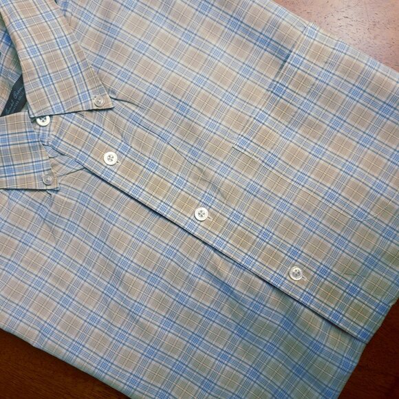Danieal Cremieux ~ Sz L ~ Plaid Button Up Shirt ~ Excellent Condition - Picture 1 of 9